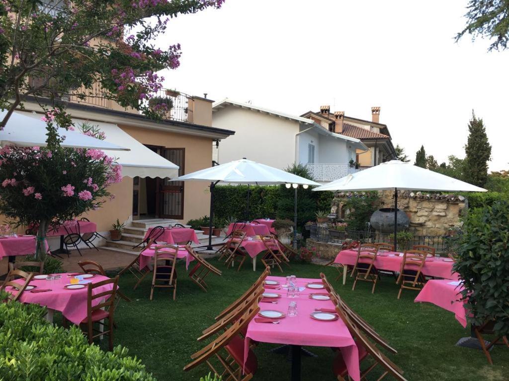 Il Salice Hotel Civitella Del Tronto Exterior foto