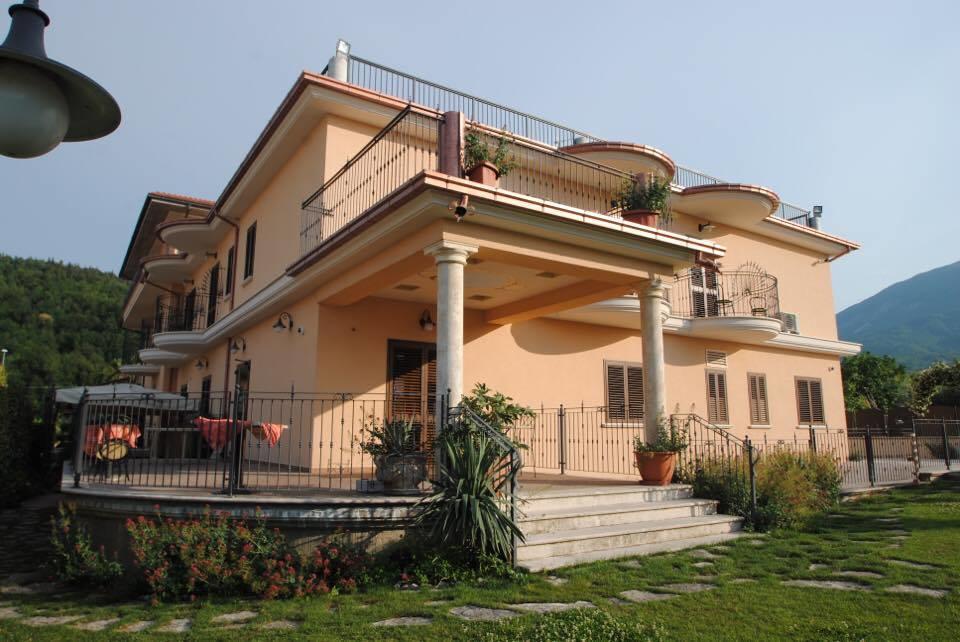 Il Salice Hotel Civitella Del Tronto Exterior foto