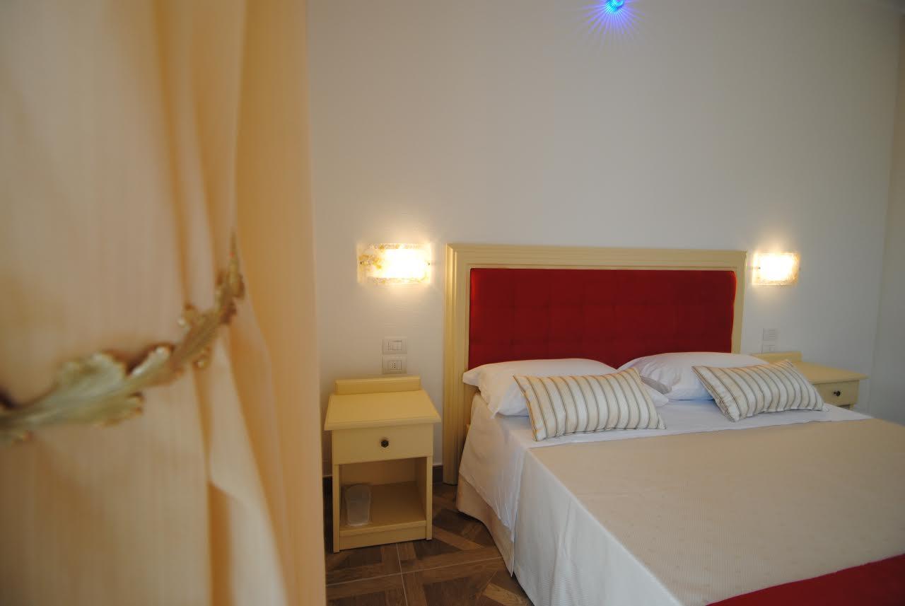 Il Salice Hotel Civitella Del Tronto Exterior foto